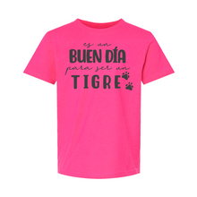 Load image into Gallery viewer, Es Un Buen Dia Para Ser Un Tiger Camiseta juvenil